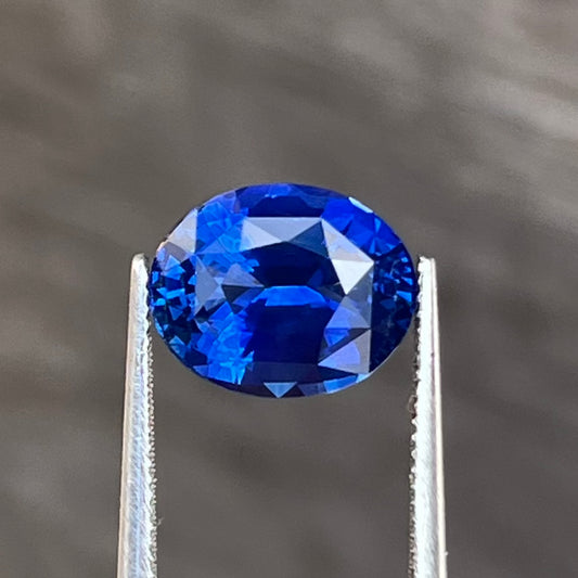 3.27ct Vivid Royal Blue Sapphire