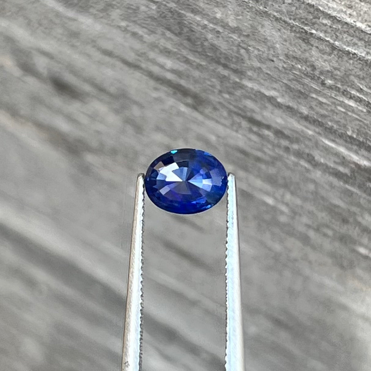 1.02ct Royal Blue Sapphire