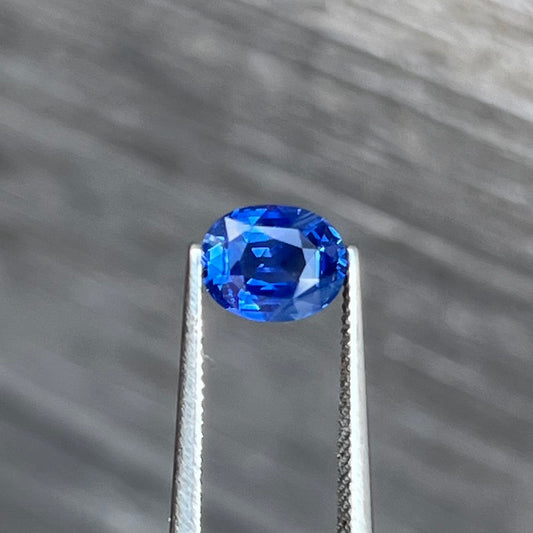 1.08ct Royal Blue Sapphire