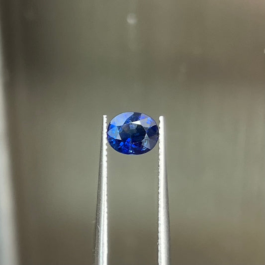 1.03ct Blue Sapphire