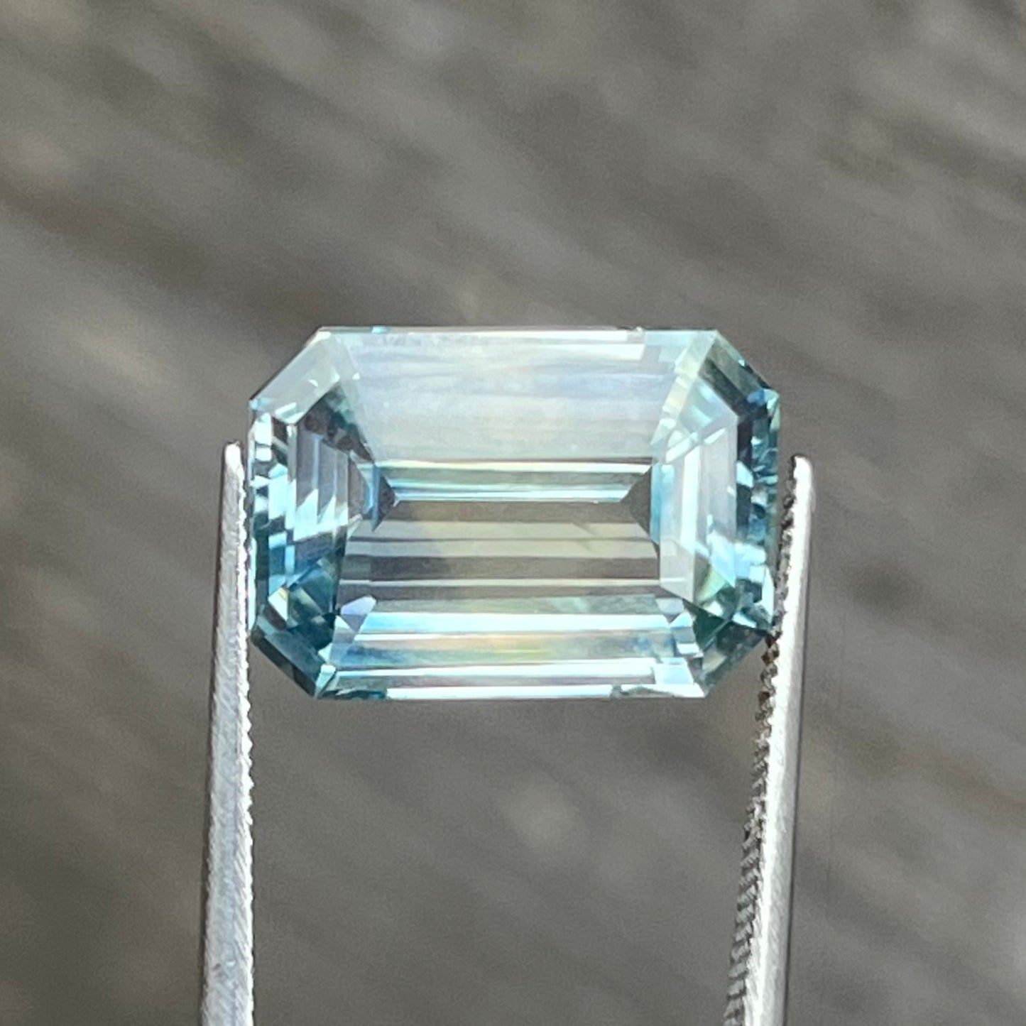 12.05ct Unheated Bi-colour Sapphire
