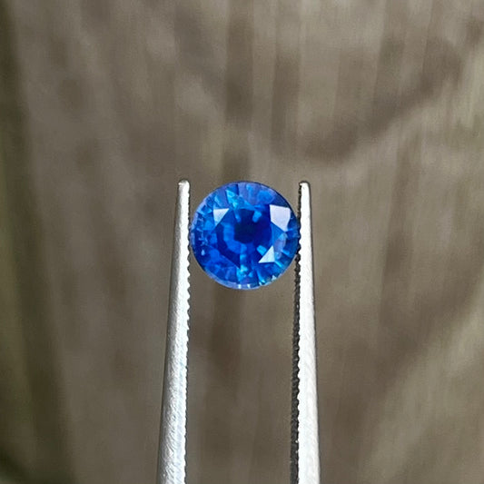 0.98ct Cornflower Blue Sapphire