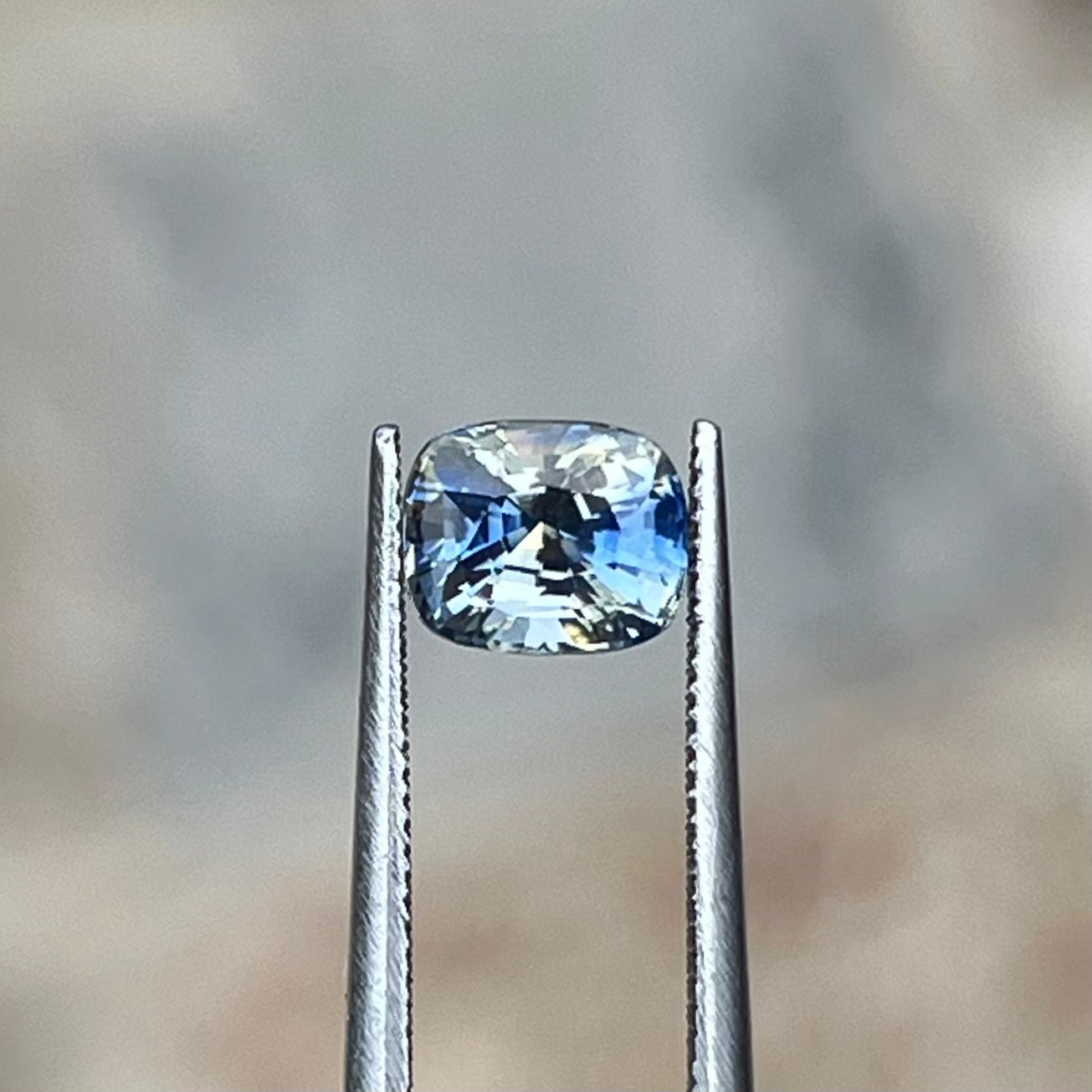 1.54ct Unheated Bi-colour Yellow & Blue Sapphire