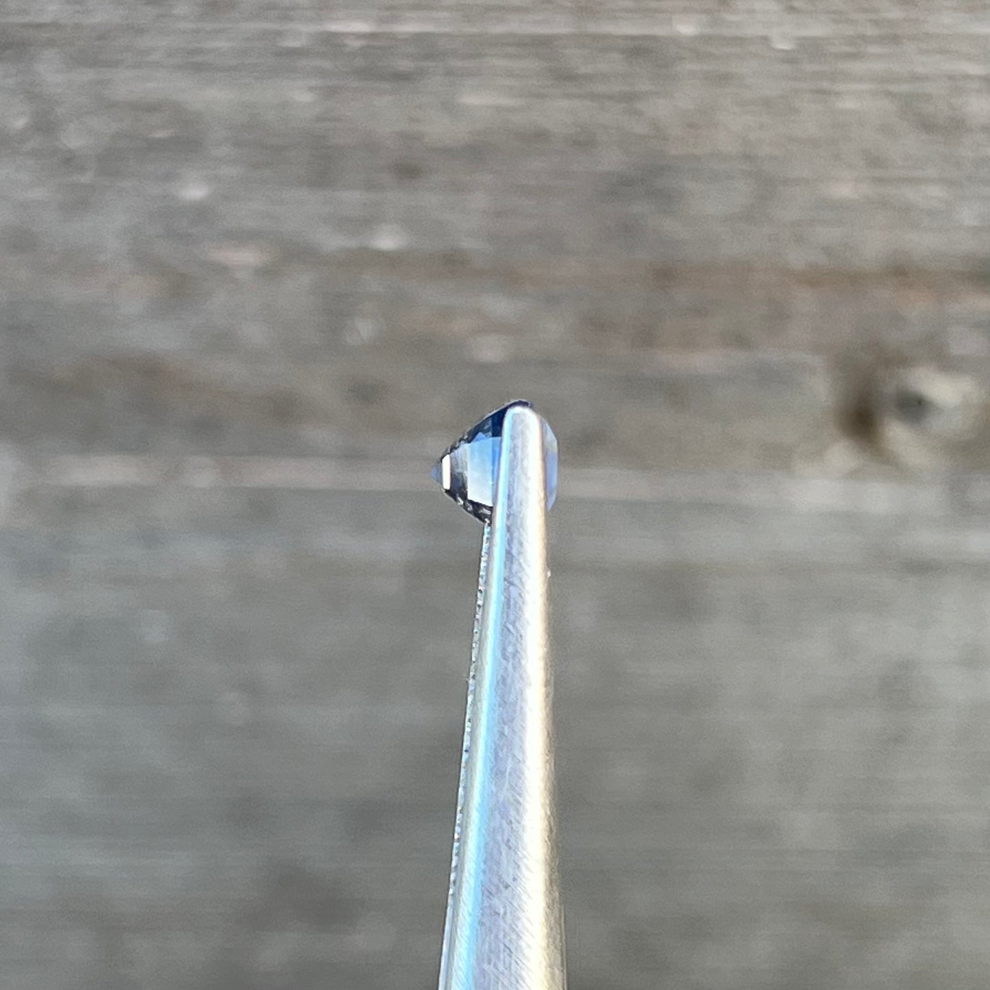 1.71ct Unheated Bi-colour Blue Sapphire