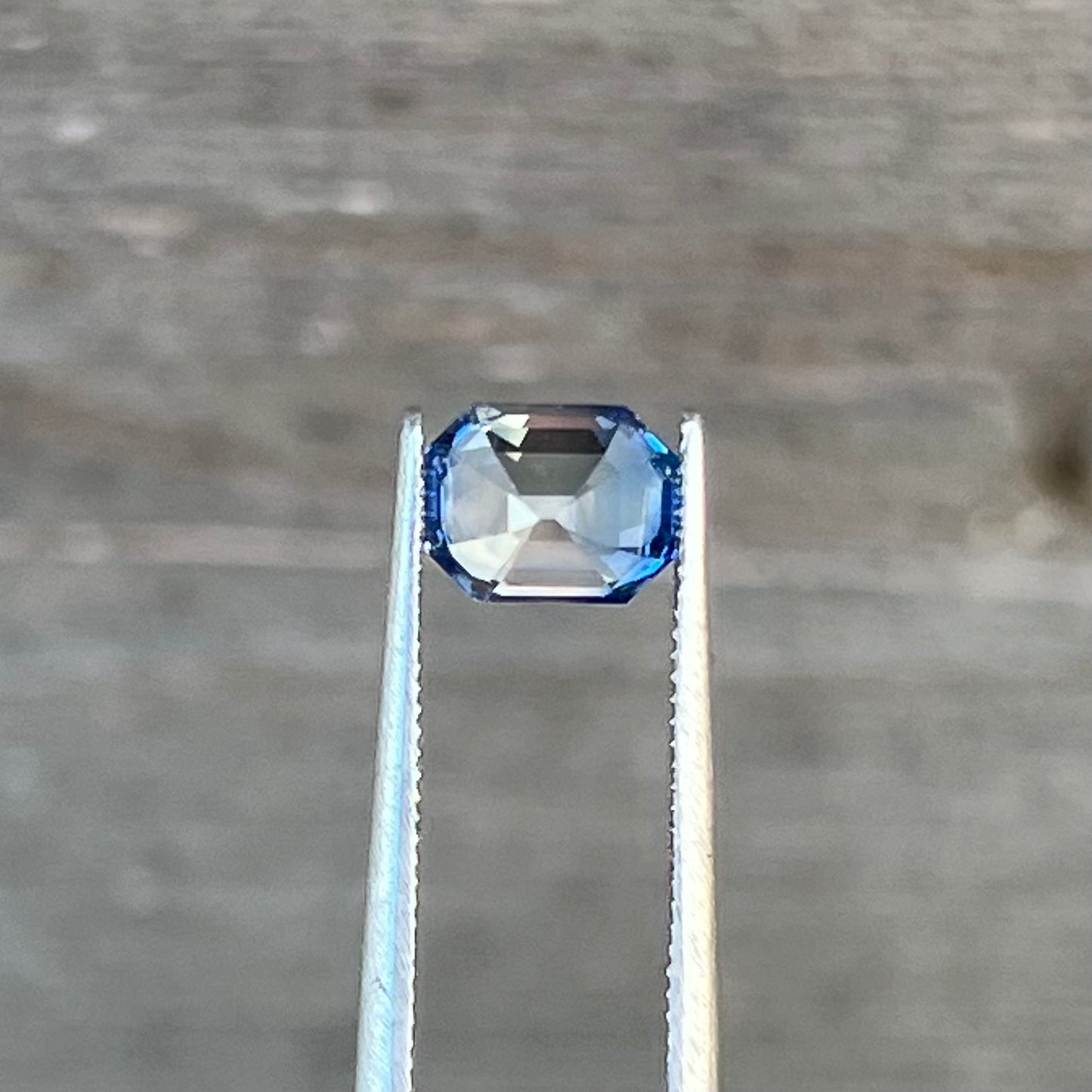 1.71ct Unheated Bi-colour Blue Sapphire