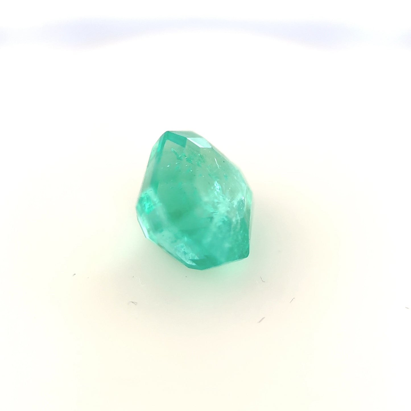 1.89ct Emerald - 7.15 x 6.44 x 5.22mm