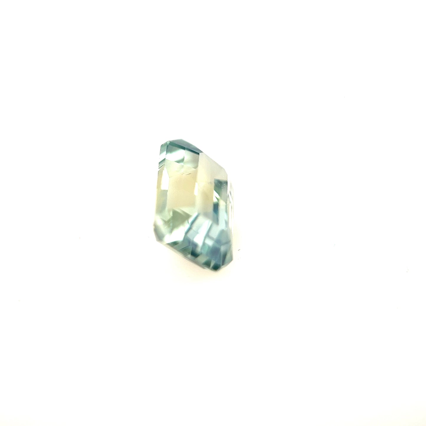 1.55ct Unheated Bi-colour Green Sapphire