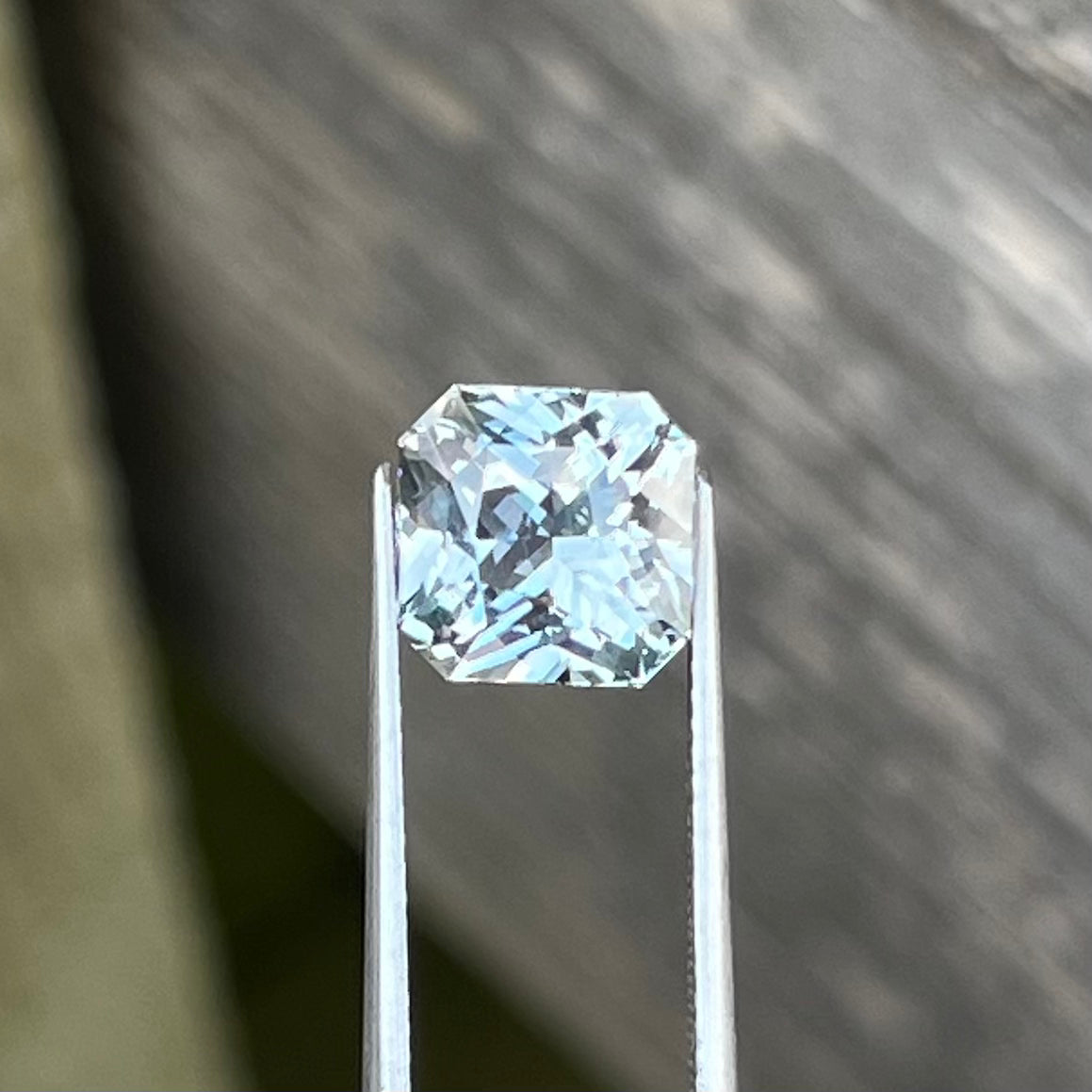 3.58ct Grey Green Sapphire - 8.45 x 8.28 x 5.67mm