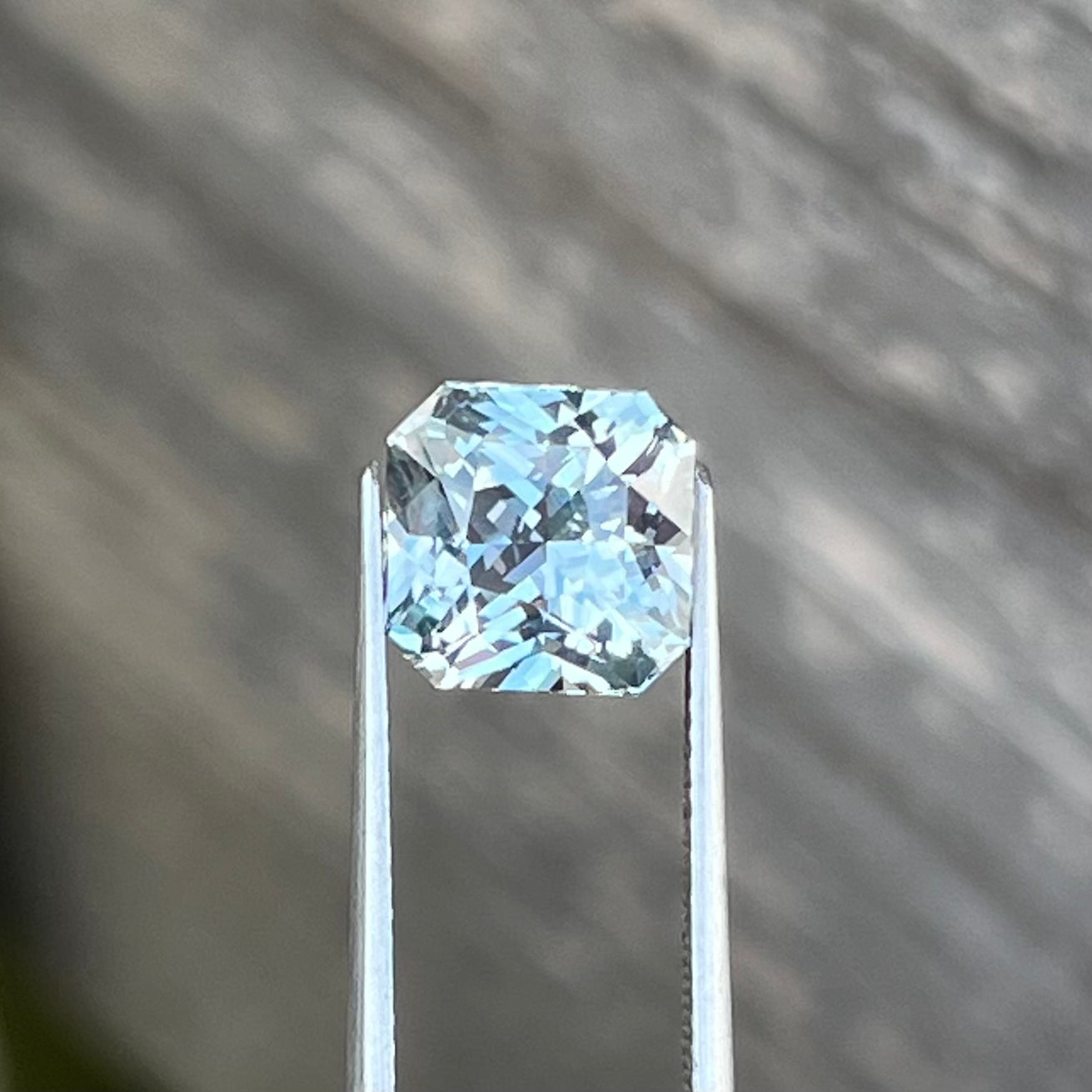 3.58ct Grey Green Sapphire - 8.45 x 8.28 x 5.67mm