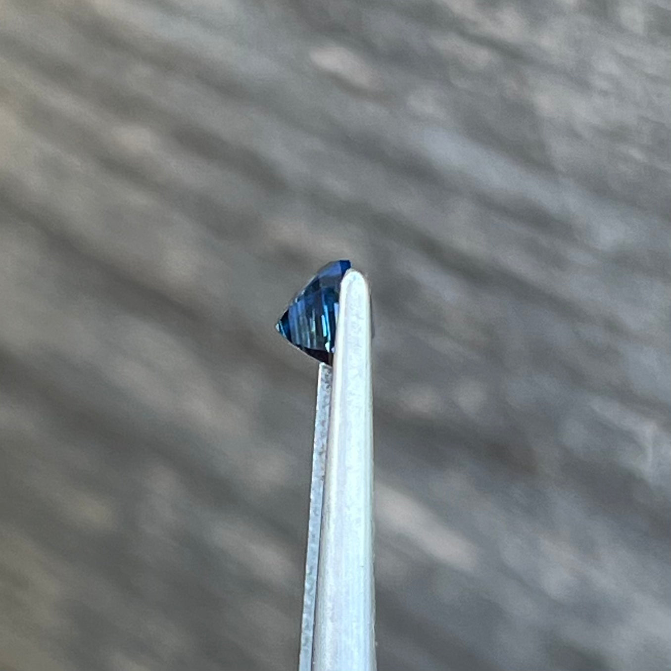 2.04ct Unheated Blue Teal Sapphire - 7.65 x 5.72 x 4.68mm