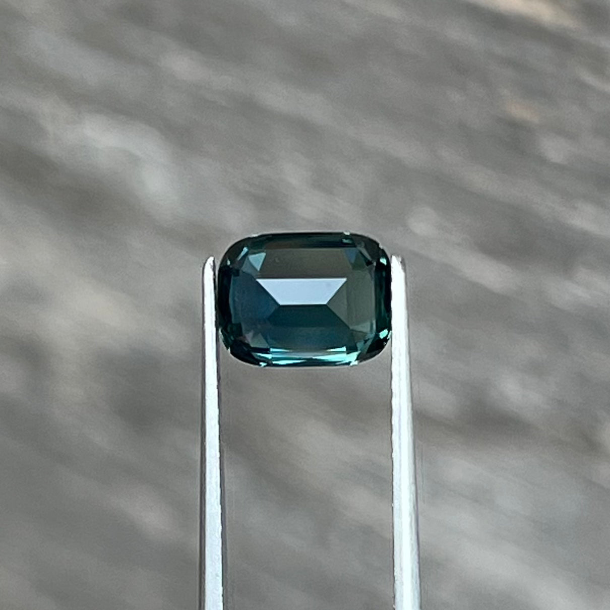 2.37ct Unheated Teal Sapphire - 8.13 x 6.27 x 4.84mm