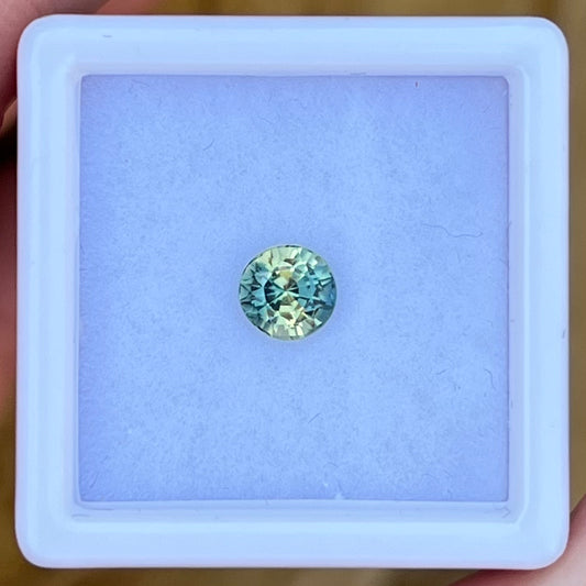 0.86ct Unheated Bi-colour Sapphire