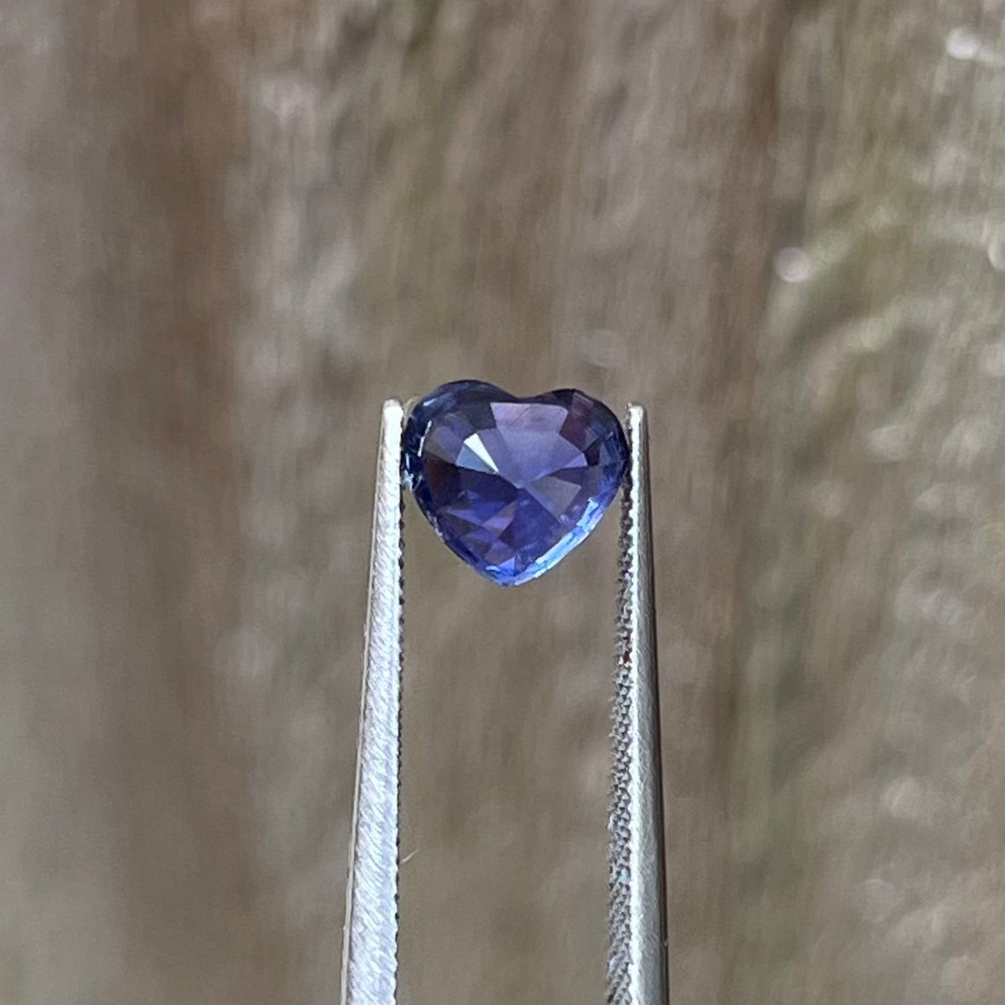 1.62ct Unheated Colour Change Blue to Purple Sapphire