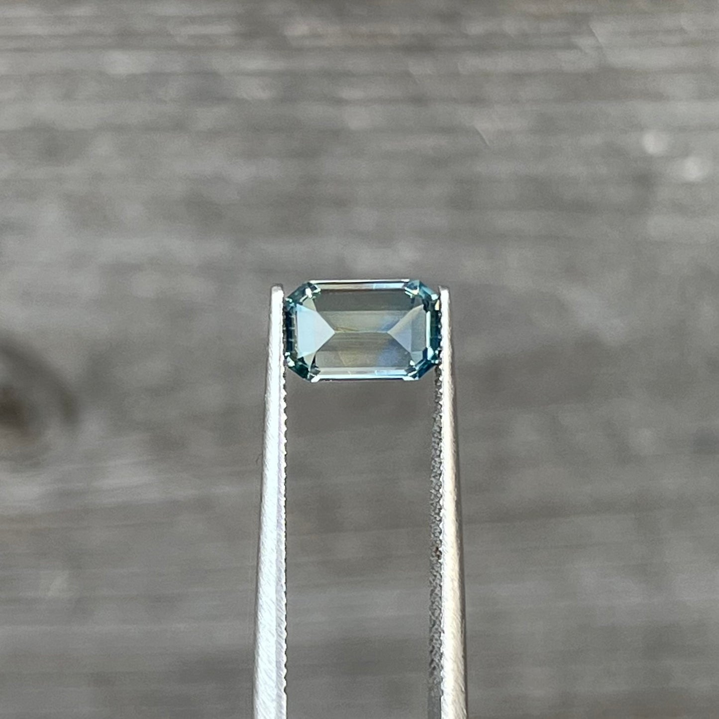 1.55ct Unheated Bi-colour Green Sapphire