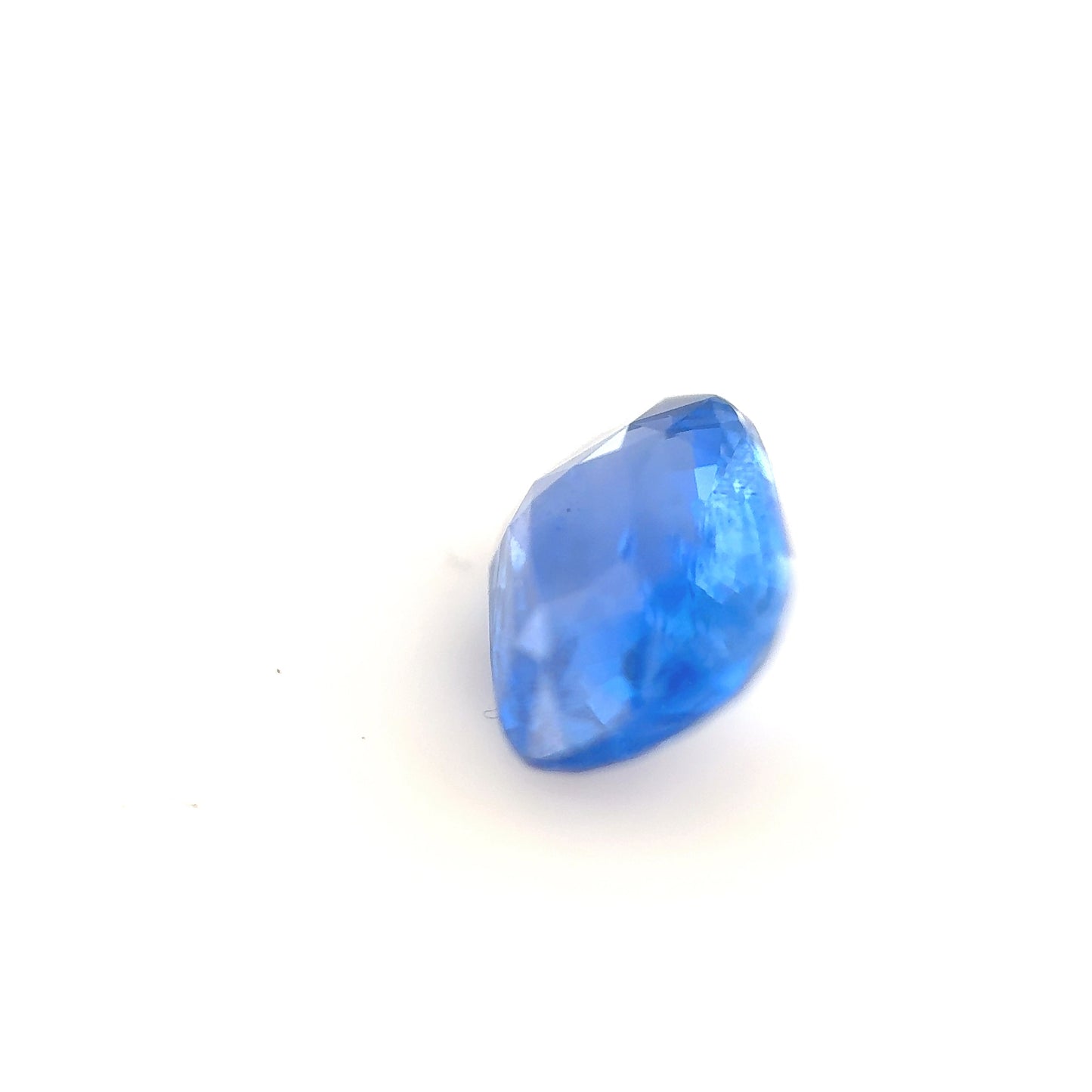 2.04ct Unheated Cornflower Blue Sapphire - 7.55 x 6.25 x 3.92mm