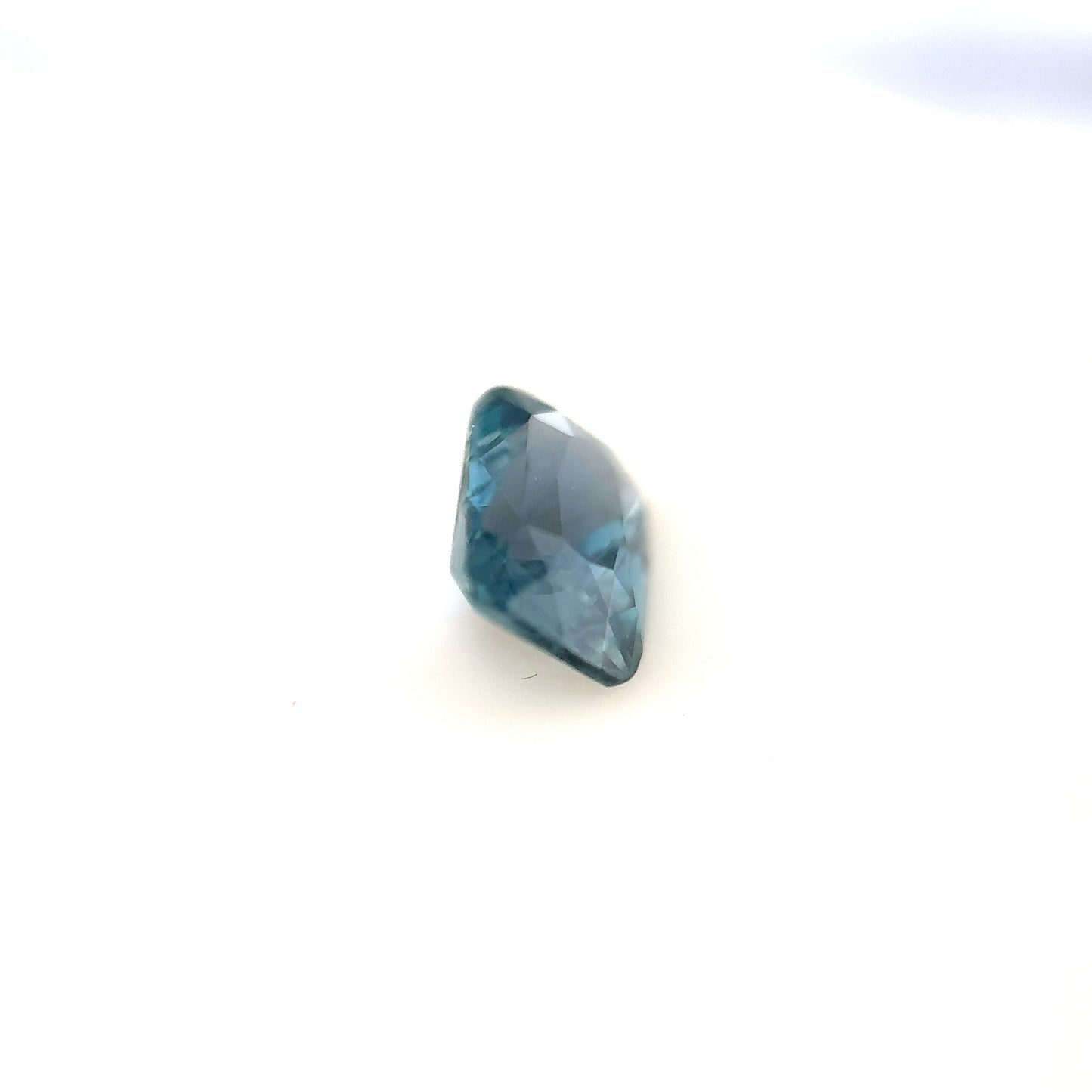 1.06ct Blue Teal Sapphire - 6.90 x 5.08 x 3.78mm