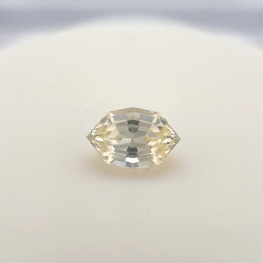 1.39ct Unheated Yellow Sapphire - 8.48 x 5.67 x 4.46mm