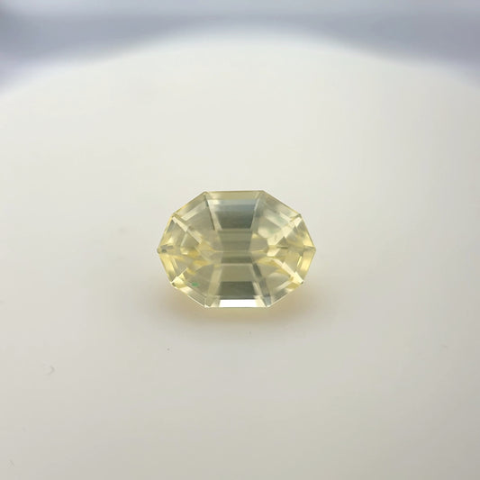 1.41ct Unheated Yellow Sapphire - 7.40 x 5.52 x 4.49mm