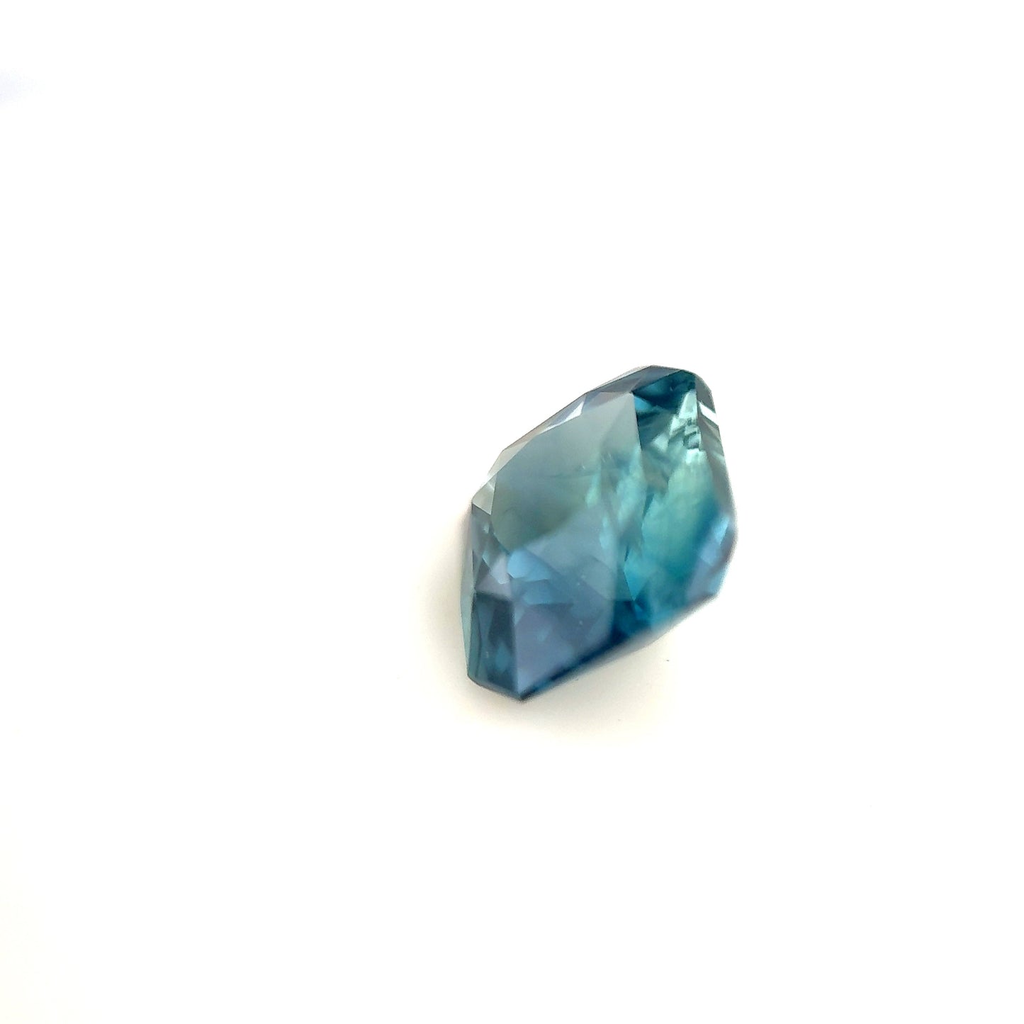 2.33ct Unheated Blue Green Bi-colour Sapphire - 7.84 x 7.16 x 4.76mm