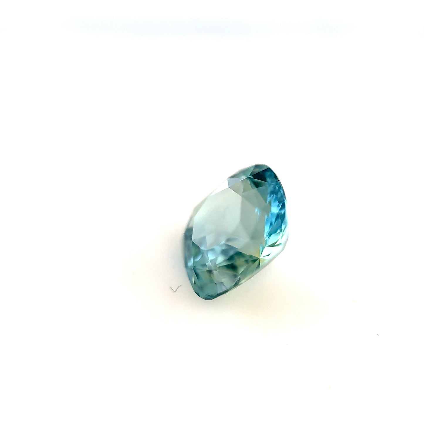 1.75ct Unheated Greenish Blue / Yellow Bi-colour Sapphire - 7.29 x 7.14 x 4.69mm