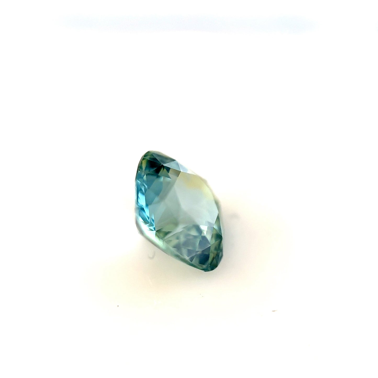 1.75ct Unheated Greenish Blue / Yellow Bi-colour Sapphire - 7.29 x 7.14 x 4.69mm
