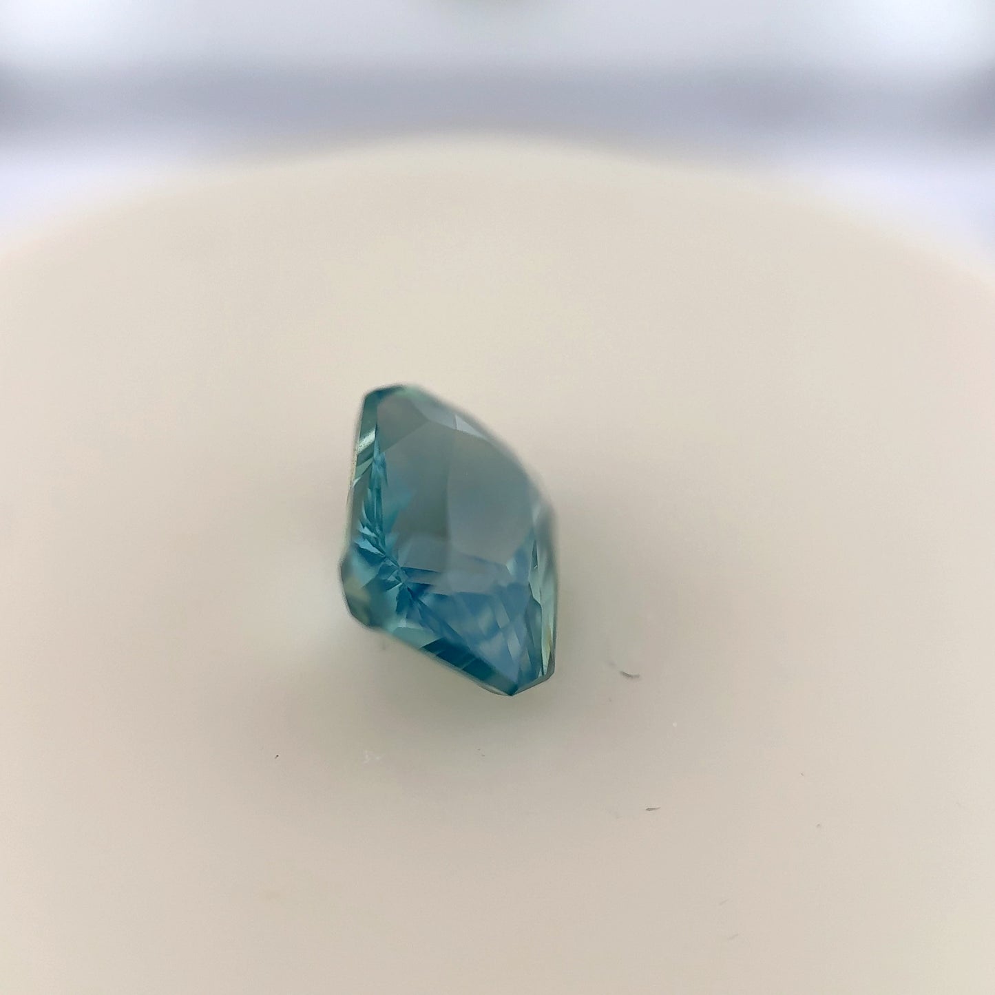 2.01ct Unheated Opalescent Greenish Blue Sapphire - 7.78 x 6.16 x 4.50mm