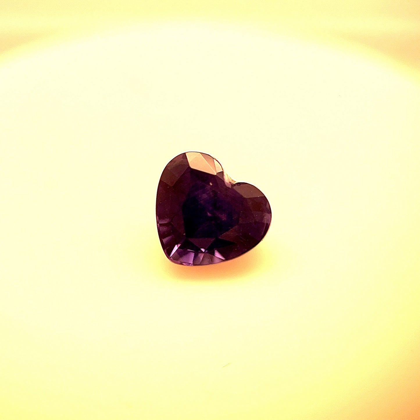 1.62ct Unheated Colour Change Blue to Purple Sapphire