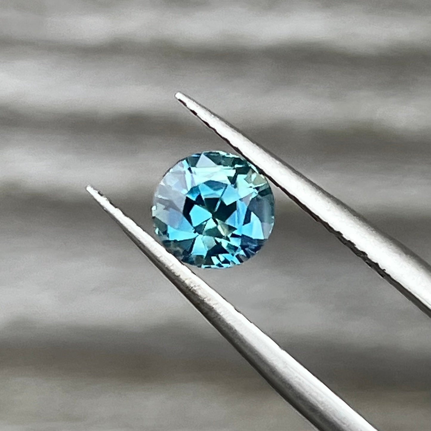 1.60ct Unheated Teal Sapphire