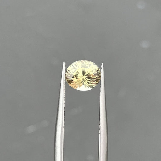 2.21ct Yellow Sapphire